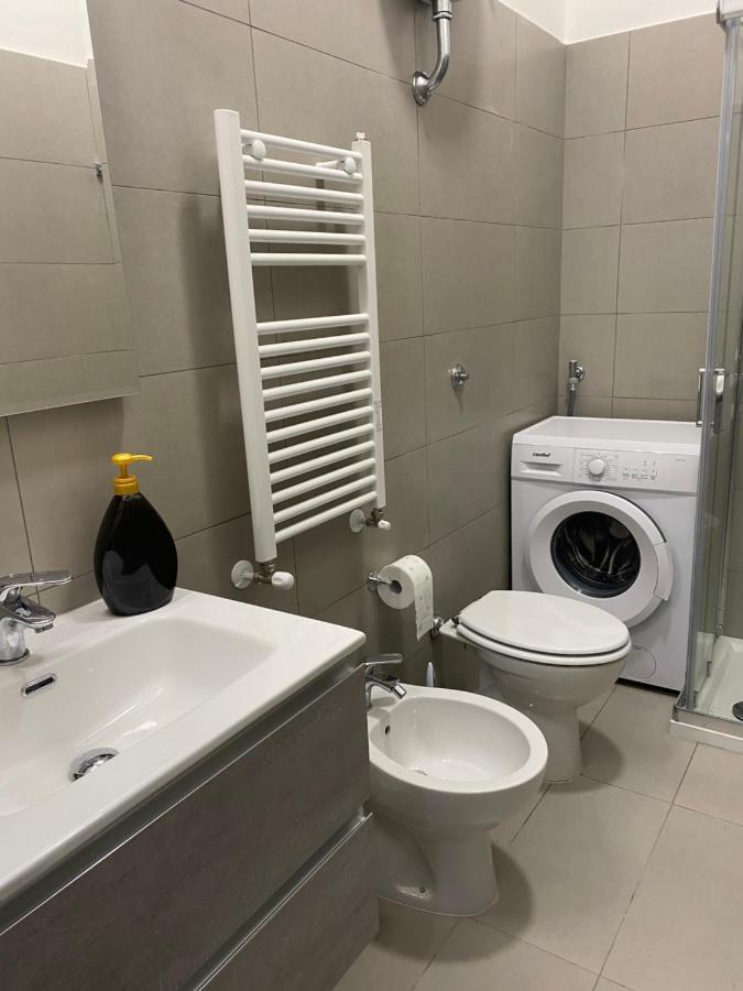 Garden House Apartments In Наполи Екстериор снимка