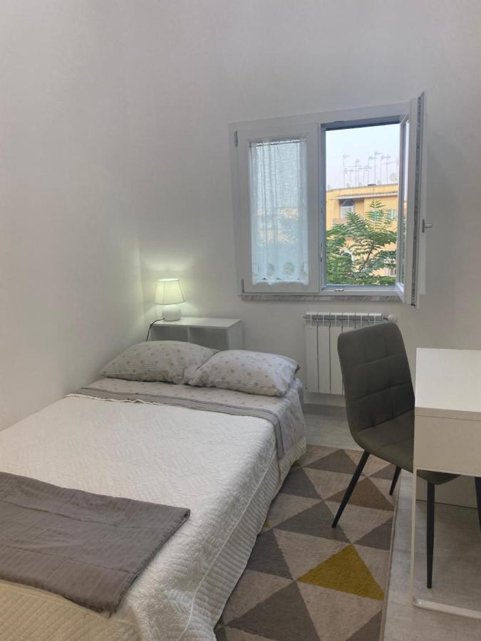 Garden House Apartments In Наполи Екстериор снимка